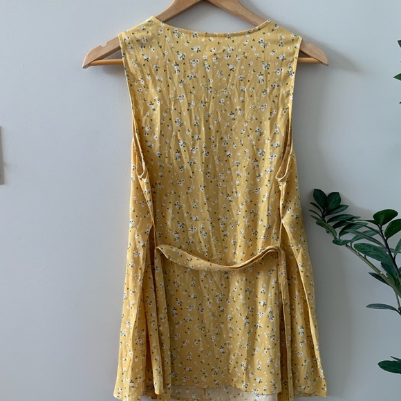 NWT - thyme M - Yellow maternity Blouse tunic - Picture 3 of 3